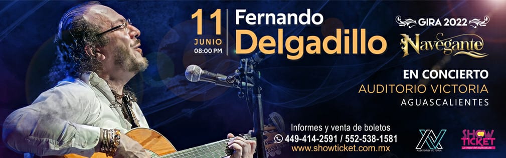 FERNANDO DELGADILLO CON MUSICOS